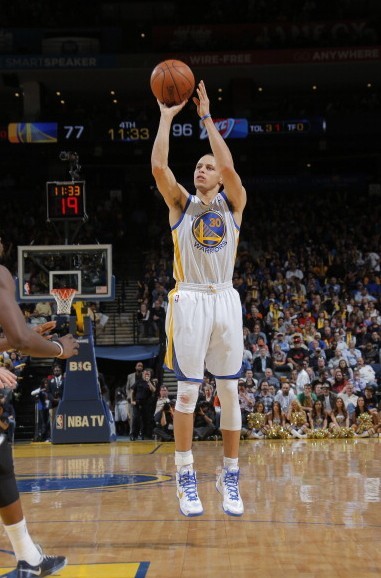 还是周末休 还是周末休