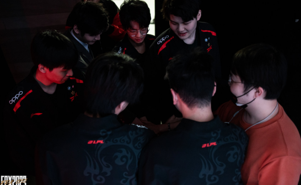 而遇到澳大 而遇到澳大