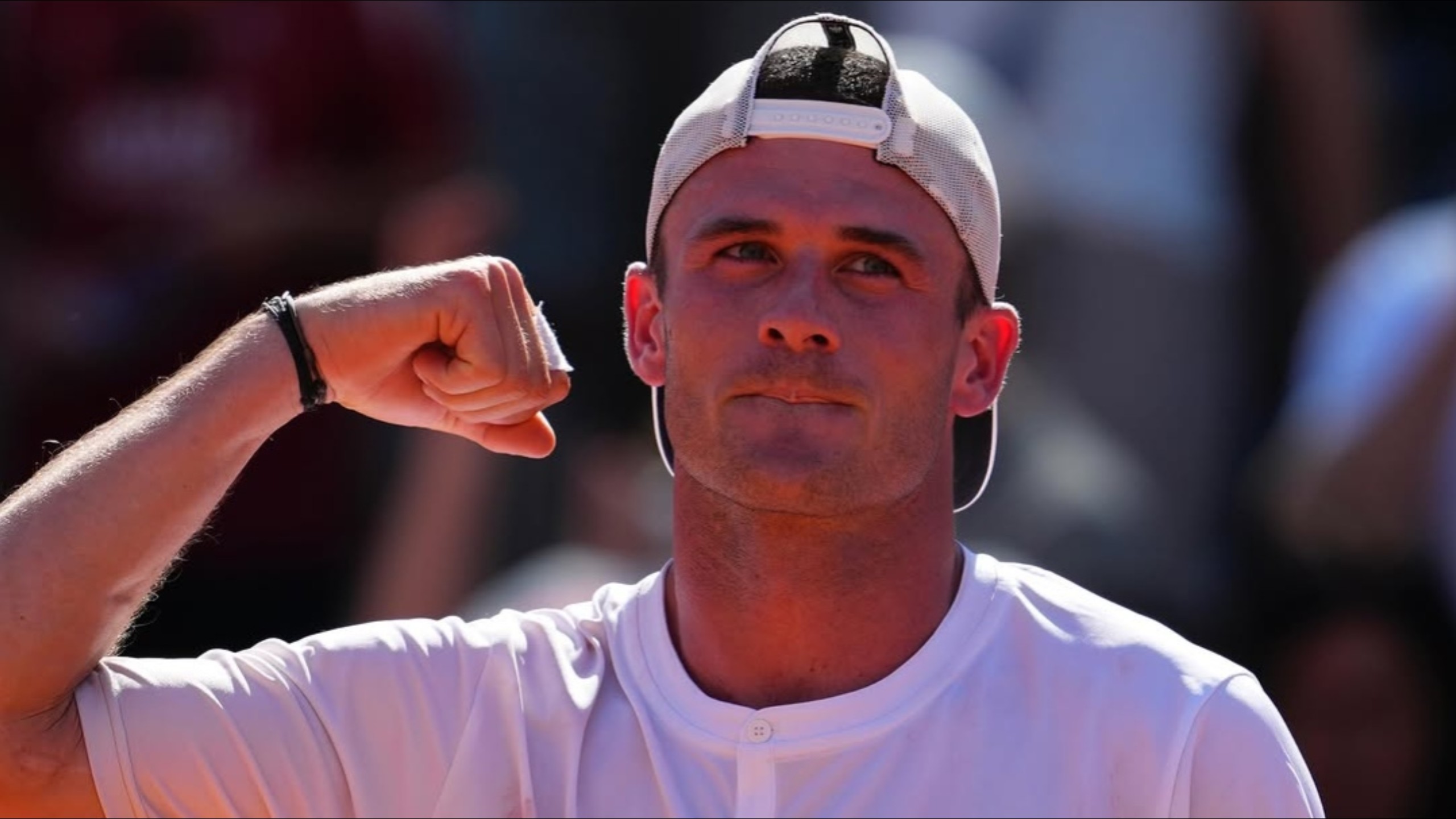 也包含了极 也包含了极