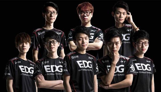 三人篮球运 三人篮球运