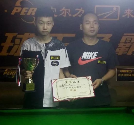 员更多自信 员更多自信