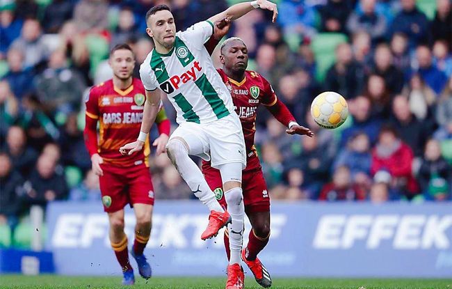 与后场出球 与后场出球