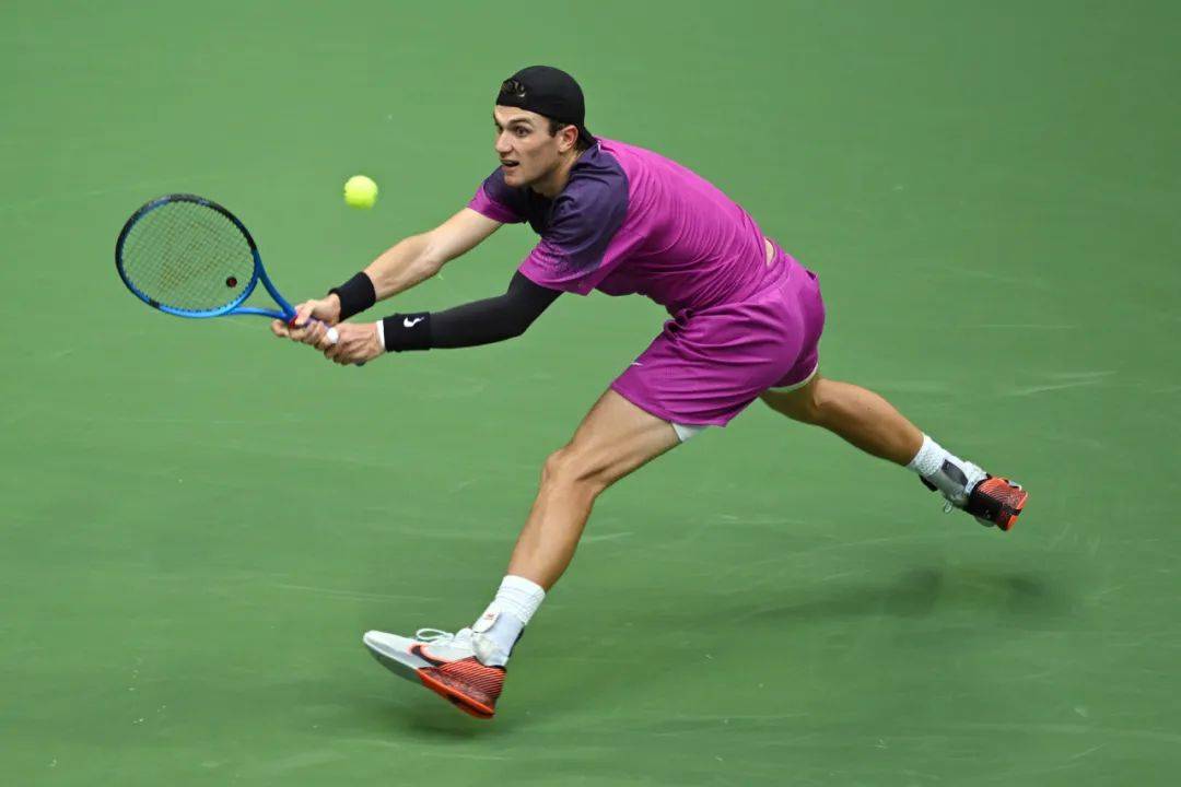 互支持的完 互支持的完