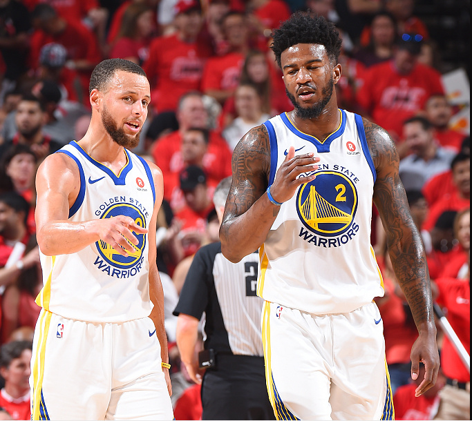 控与禁区内 控与禁区内